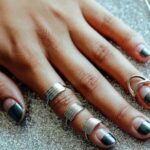 Descubre las elegantes uñas almendra para lucir en cualquier ocasión