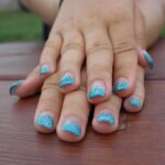 Descubre las causas del picor en tus uñas acrílicas